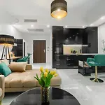 شقة فندقية Hanza Tower 5 Stars شتشيتسين
