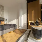 شقة فندقية Hanza Tower 5 Stars شتشيتسين