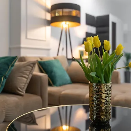 Hanza Tower 5 Stars Апарт-отель Щецин