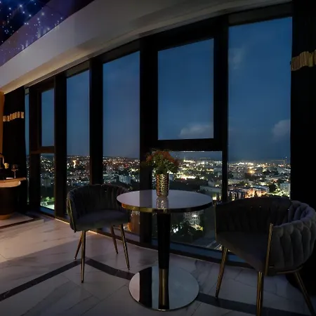 شقة فندقية Hanza Tower 5 Stars 4*
